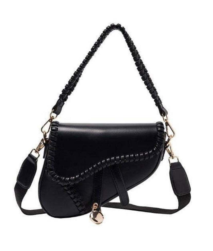 ★athe★ MERINGUE Black Leather Slim Saddle Bag M M SADDLE BAG – Lancel